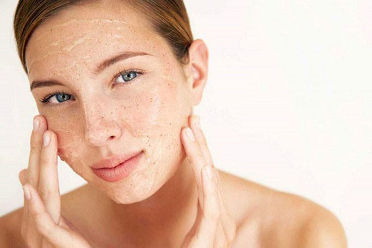 Tổng hợp 9 loại tẩy tế bào chết cho da mặt hiệu quả nhất hiện nay